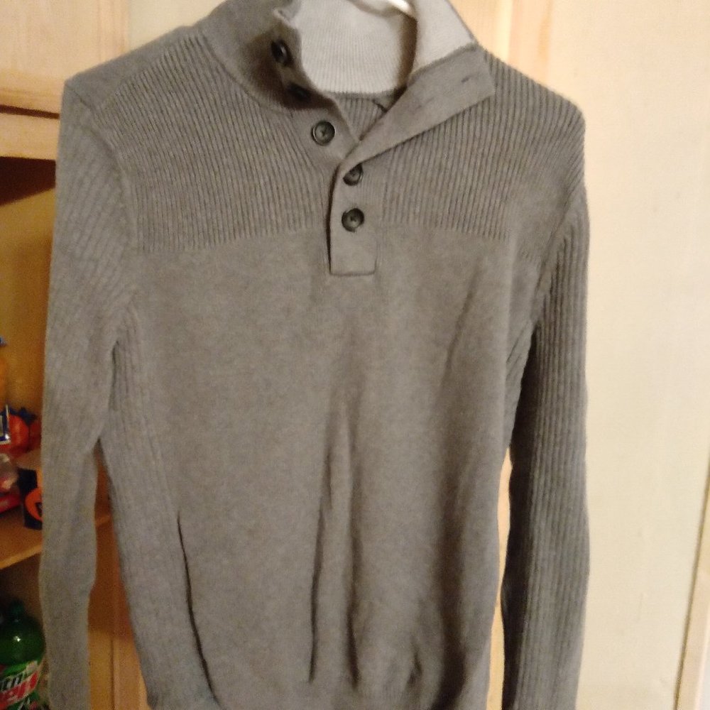 Express MENS GRAY KNIT SWEATER
